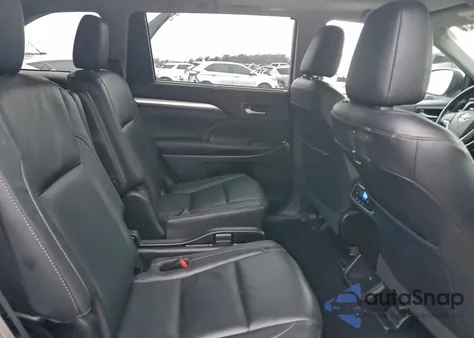 2018 Toyota Highlander Se z USA, uszkodzony, nr VIN 5TDJZRFH6JS559918